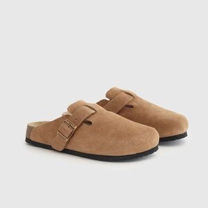 New Quince Suede Clogs Size 8 Pecan